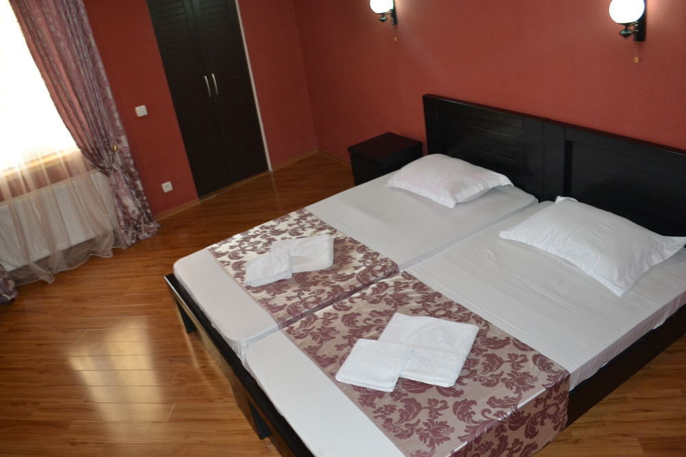 Your House In Tbilisi Ngoại thất bức ảnh